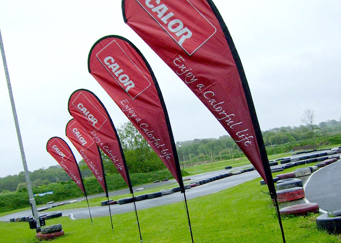 banners-feather-flags